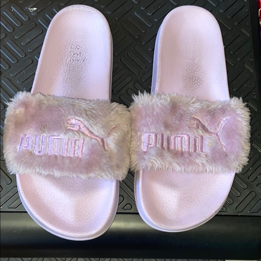 Puma fur slides size 9